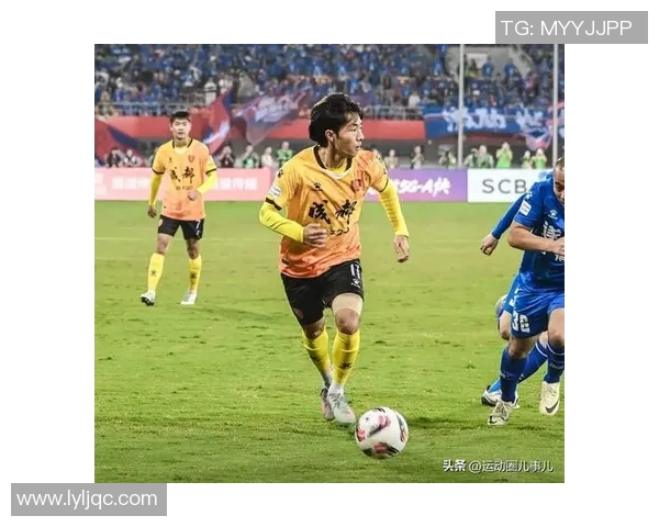 广州与成都足球队对抗赛后分析个人能力表现与战术执行