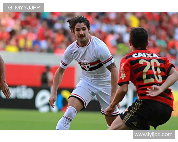 巴西足球明星帕托的传奇人生与职业生涯回顾